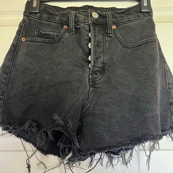 old navy high waisted black denim shorts - Picture 1 of 6